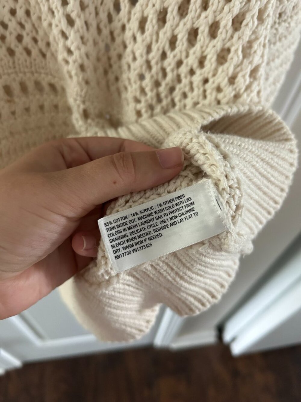 Universal Thread White Sweater - Picture 3 of 4
